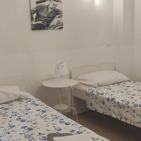 Romantic House Posto Auto Aria Condizionata بولونيا المظهر الخارجي الصورة
